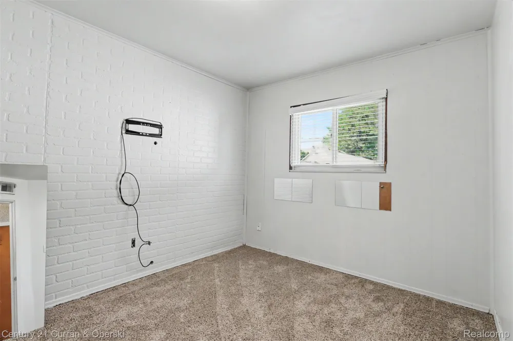 19145 Wall Street Melvindale City, MI 48122