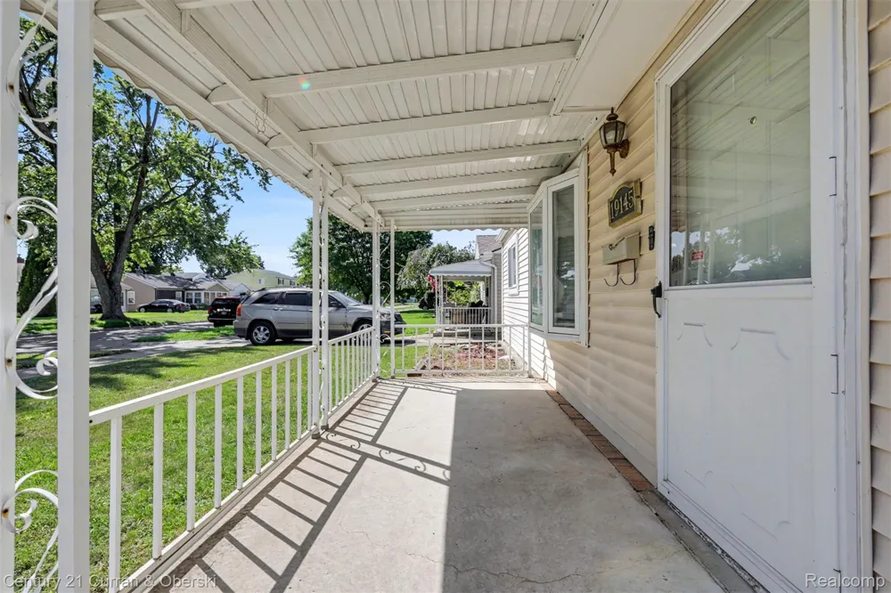19145 Wall Street Melvindale City, MI 48122