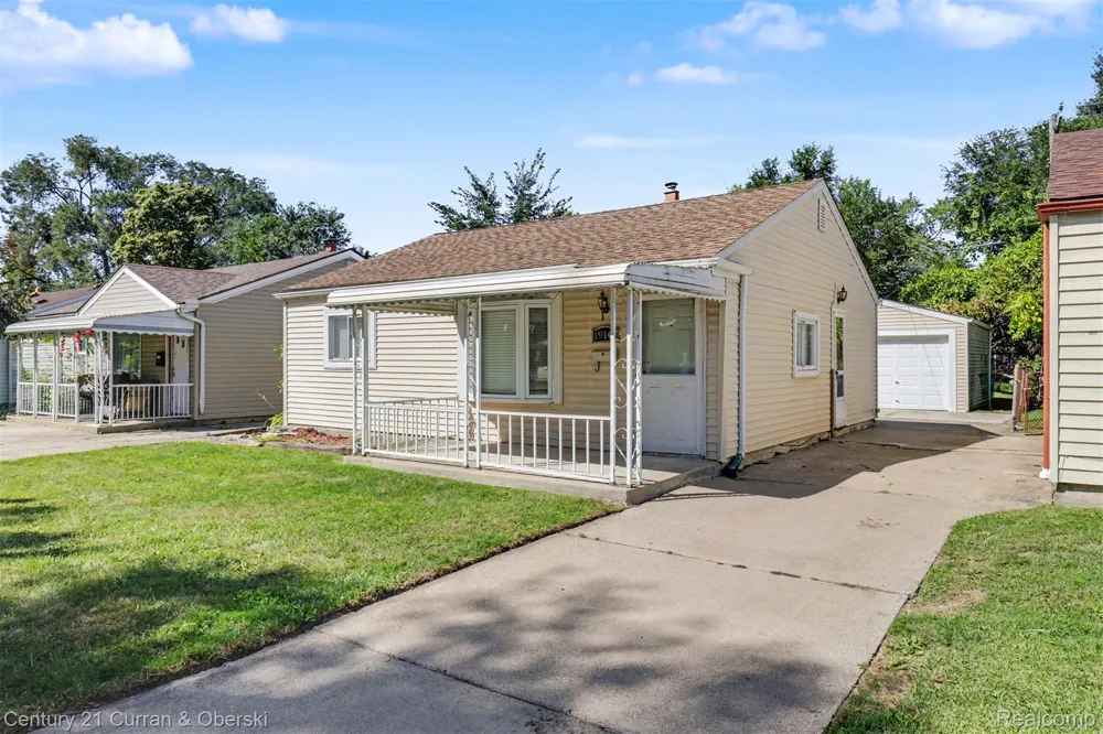 19145 Wall Street Melvindale City, MI 48122
