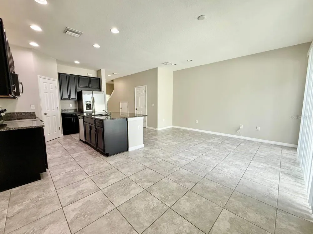 7123 SUMMER HOLLY PLACE Riverview, FL 33578
