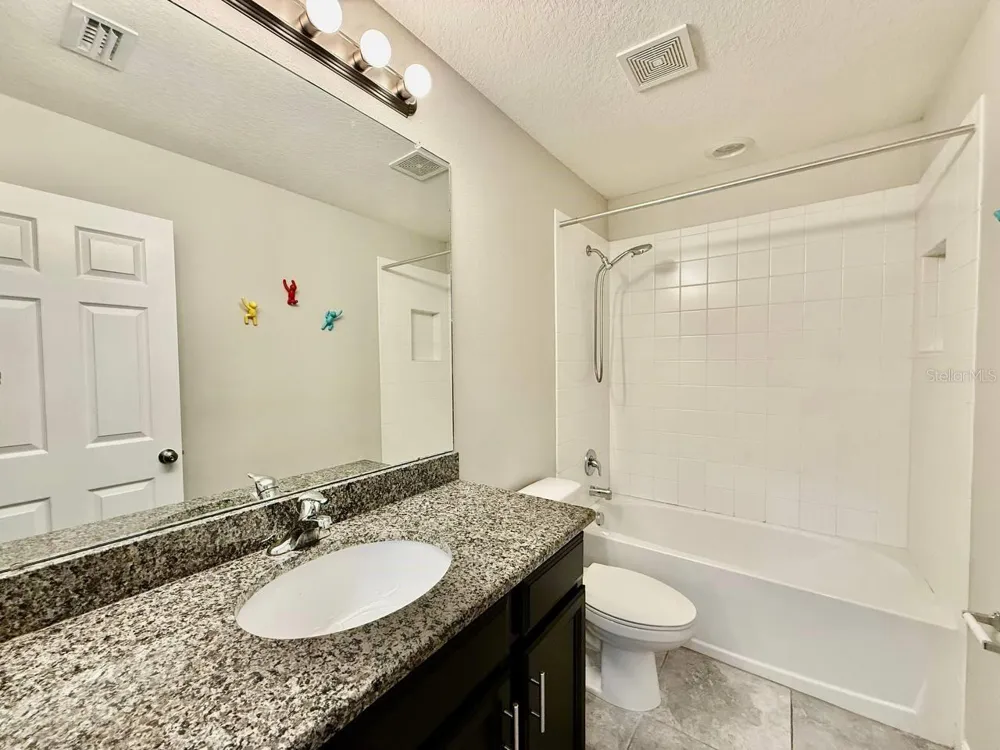 7123 SUMMER HOLLY PLACE Riverview, FL 33578