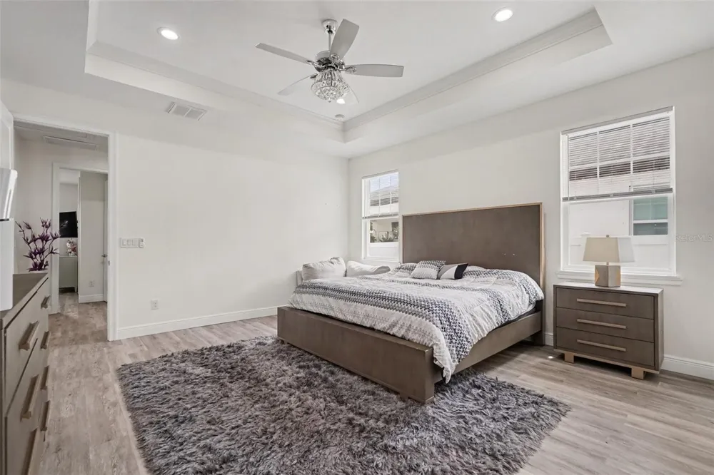 8307 GOMEZ AVENUE Tampa, FL 33614