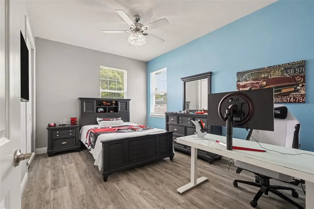 8307 GOMEZ AVENUE Tampa, FL 33614