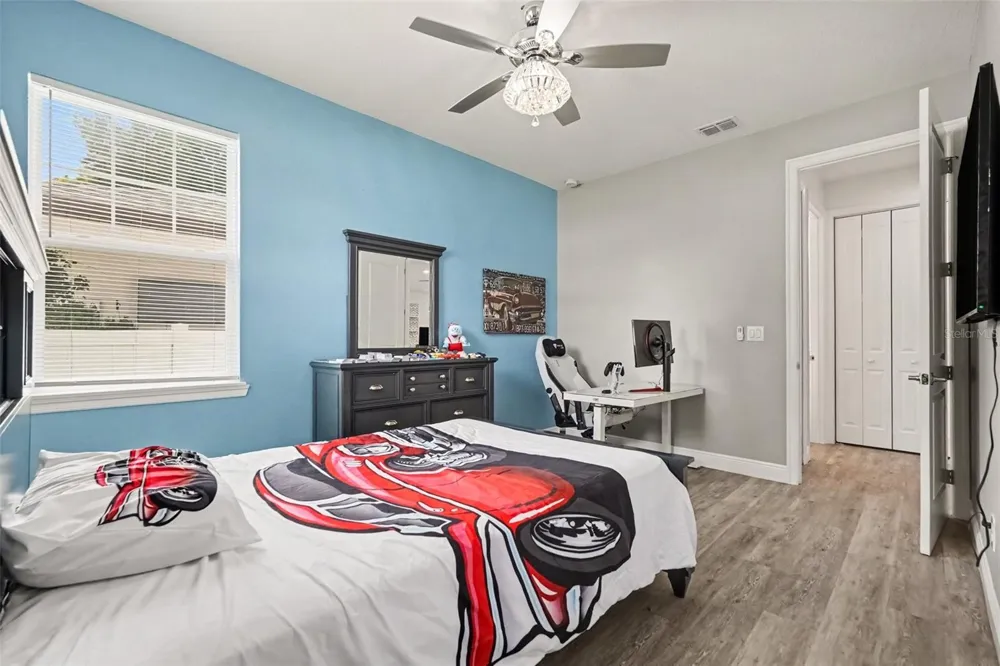 8307 GOMEZ AVENUE Tampa, FL 33614