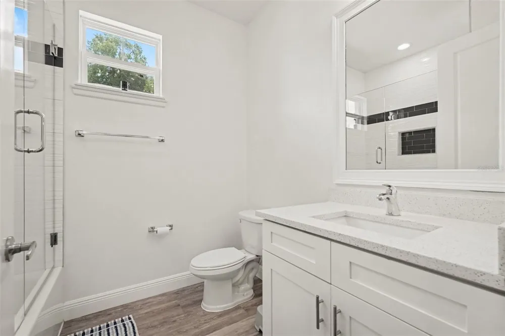 8307 GOMEZ AVENUE Tampa, FL 33614
