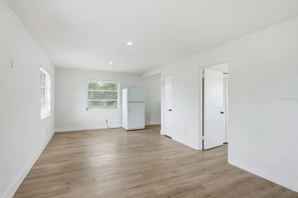 2837 18TH AVENUE #2 St Petersburg, FL 33713