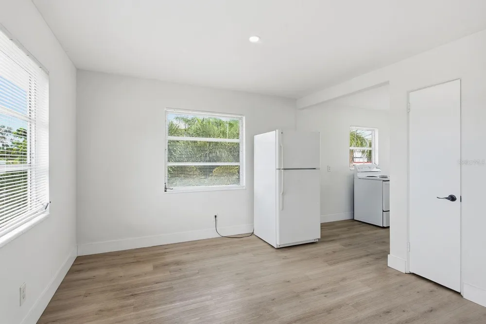 2837 18TH AVENUE #2 St Petersburg, FL 33713