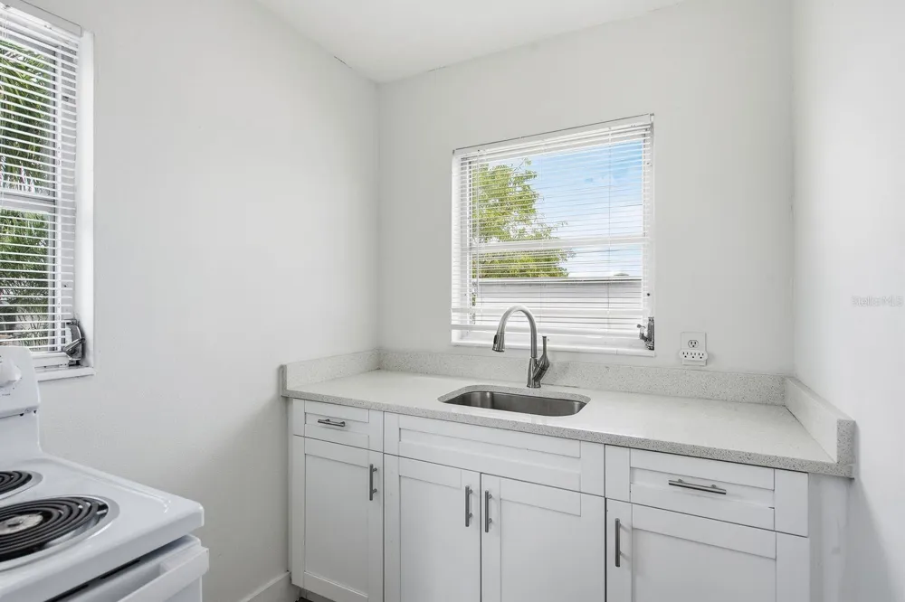 2837 18TH AVENUE #2 St Petersburg, FL 33713