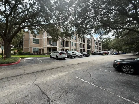 2025 ERVING CIRCLE #306