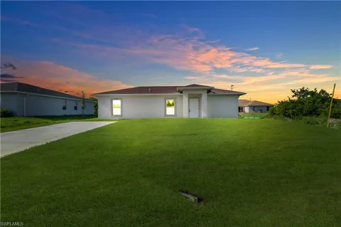 3819 3rd Street W