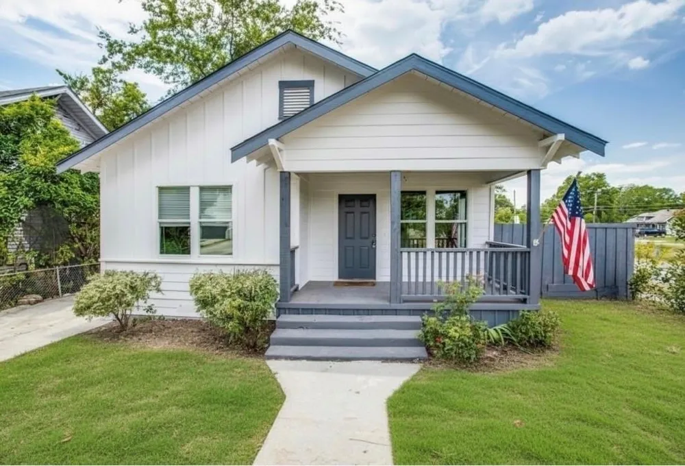 403 Parkview Avenue Dallas, TX 75223