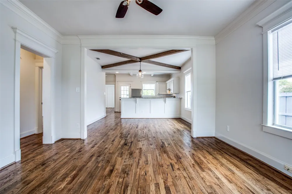 403 Parkview Avenue Dallas, TX 75223