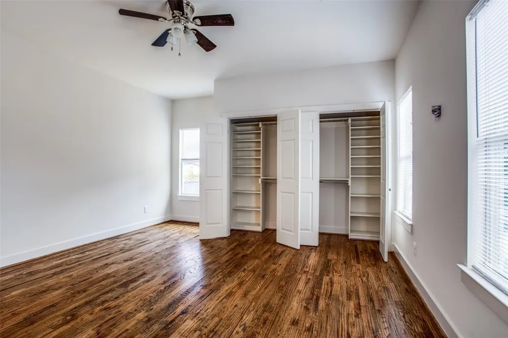 403 Parkview Avenue Dallas, TX 75223
