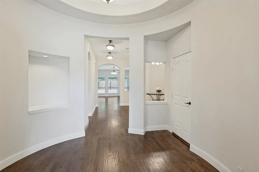 8304 Spitfire Trail Aubrey, TX 76227