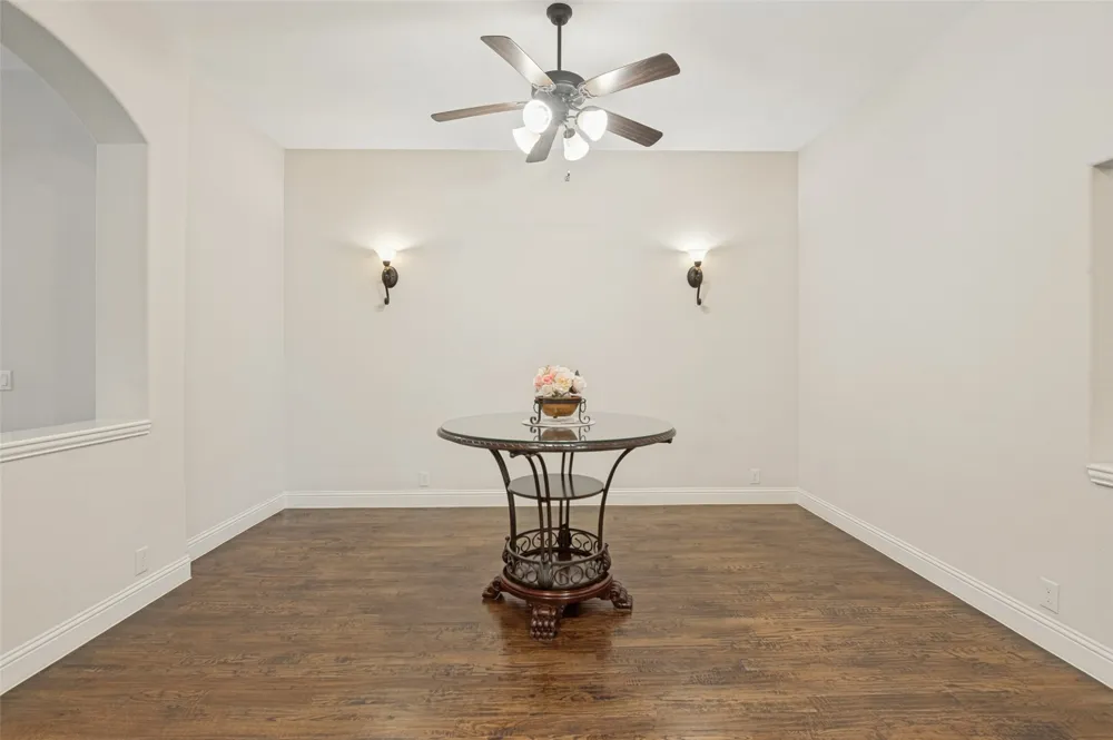 8304 Spitfire Trail Aubrey, TX 76227