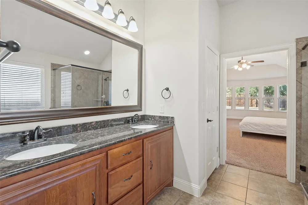 8304 Spitfire Trail Aubrey, TX 76227