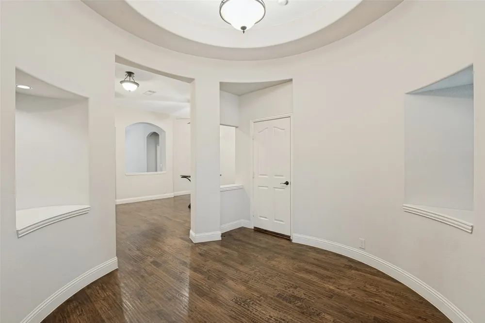 8304 Spitfire Trail Aubrey, TX 76227