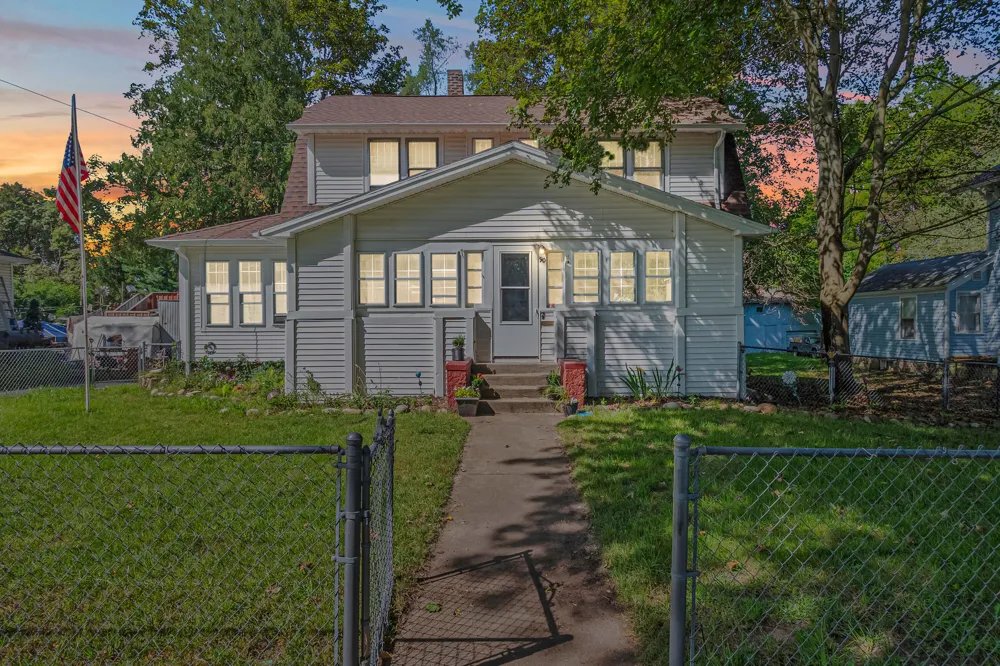 90 Norwood Avenue Hillsdale, MI 49242