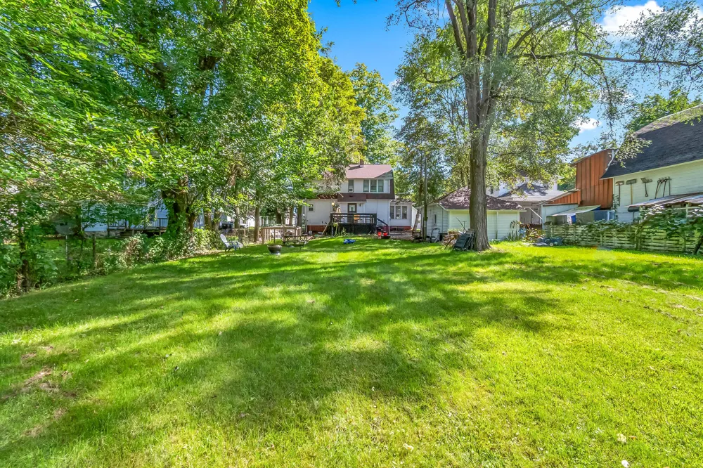 90 Norwood Avenue Hillsdale, MI 49242