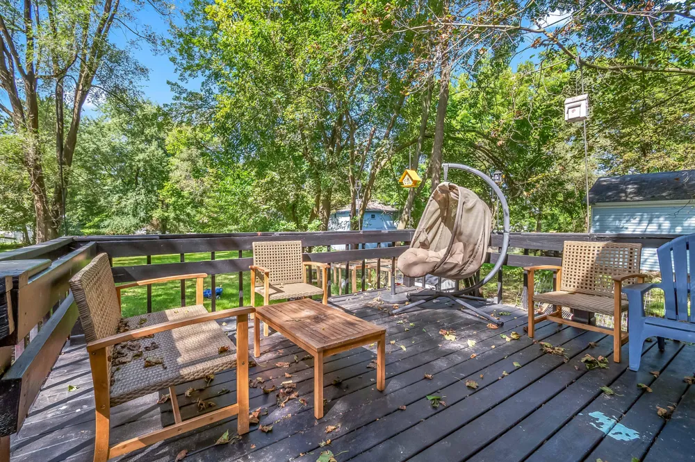 90 Norwood Avenue Hillsdale, MI 49242