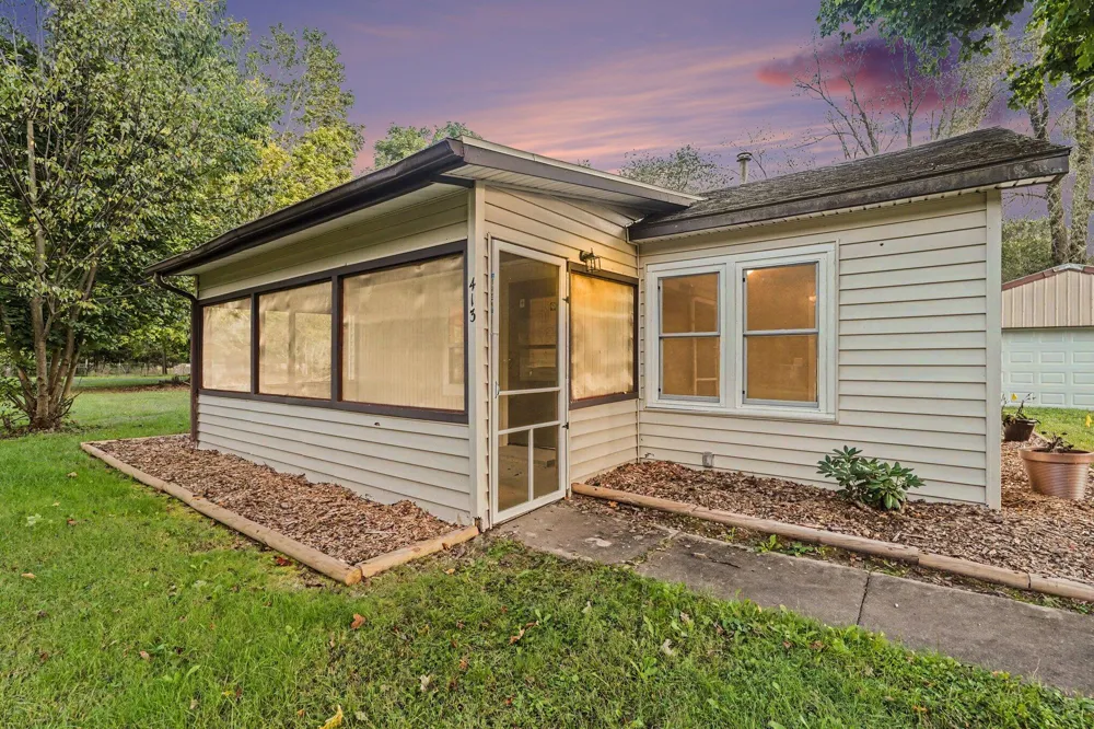 413 Marie Avenue Battle Creek City, MI 49037