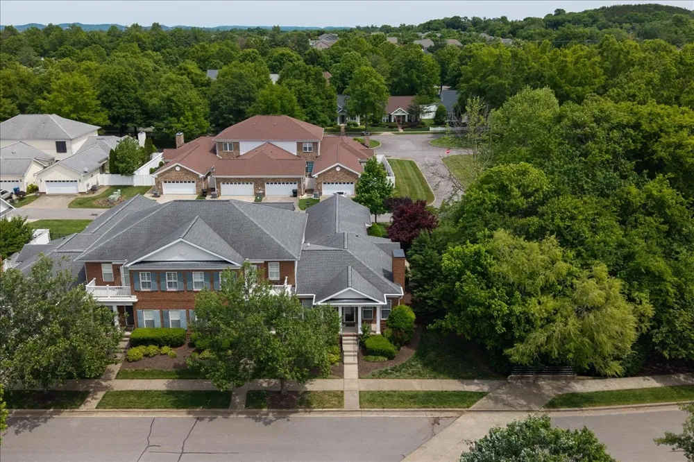 640 Springlake Dr Franklin, TN 37064
