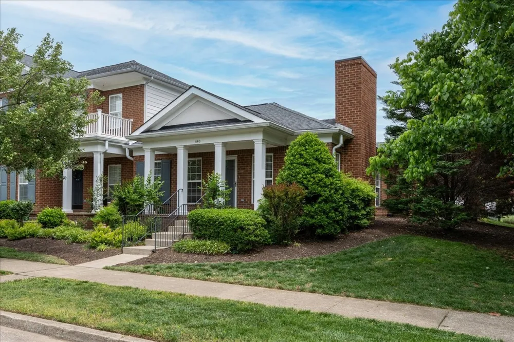 640 Springlake Dr Franklin, TN 37064