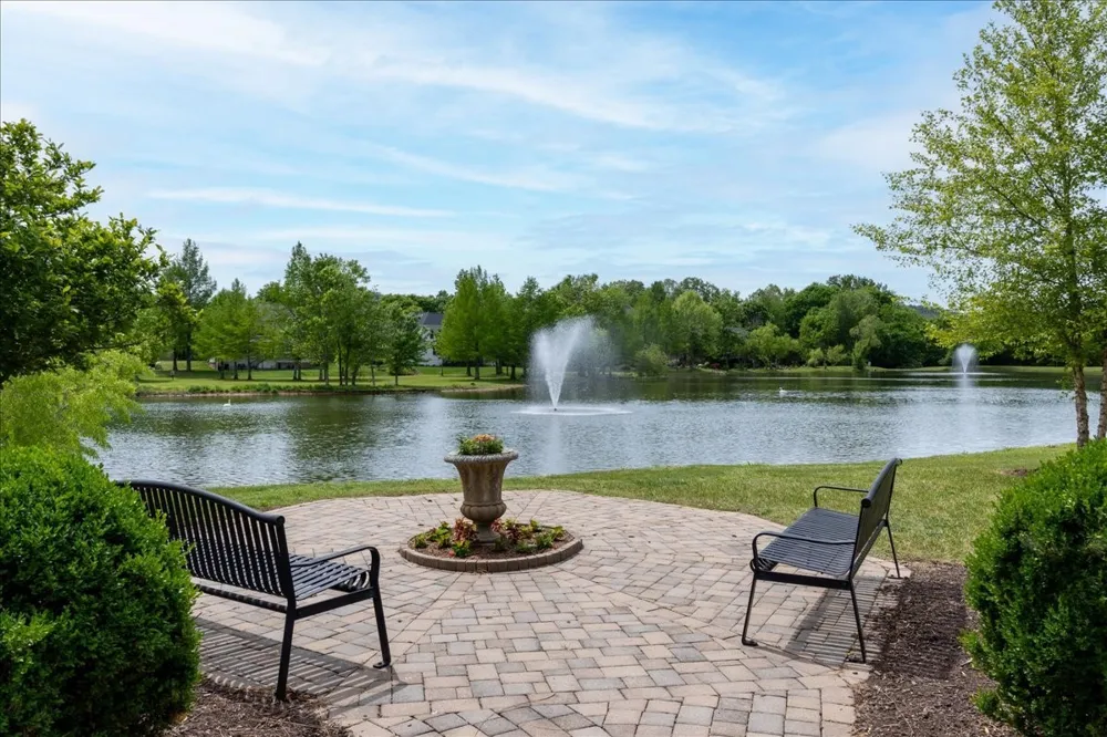 640 Springlake Dr Franklin, TN 37064