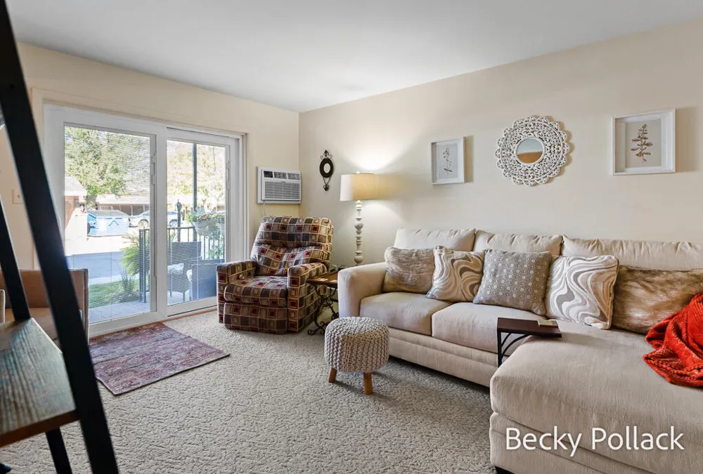 7500 Boulder Bluff Drive #2 Georgetown Charter Township, MI 49428