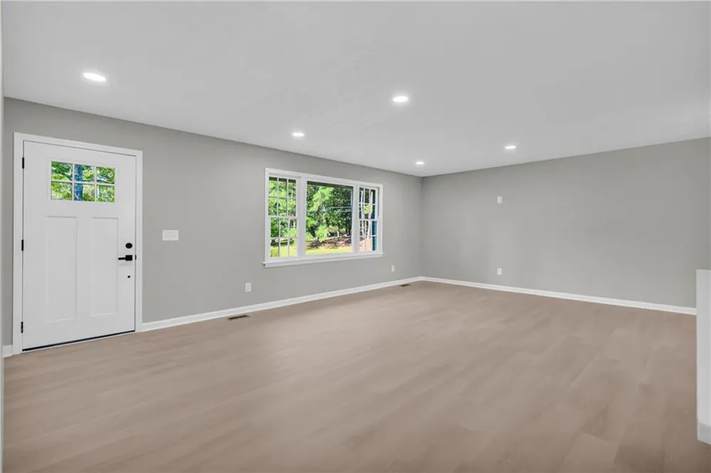 3640 Salem Trail Lithonia, GA 30038