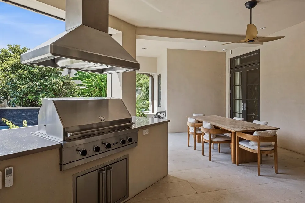 220 La Jolla Cove Westworth Village, TX 76114