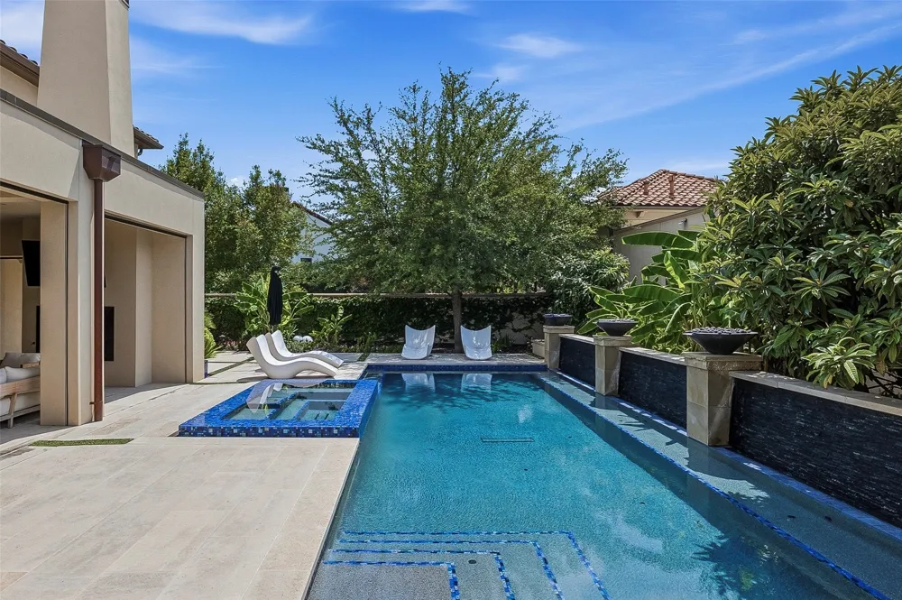 220 La Jolla Cove Westworth Village, TX 76114