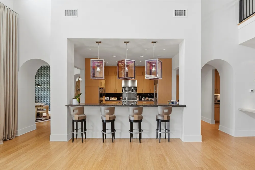 220 La Jolla Cove Westworth Village, TX 76114