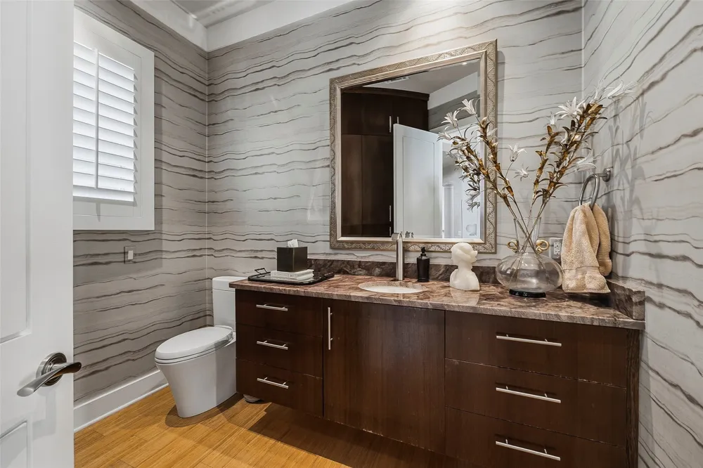 220 La Jolla Cove Westworth Village, TX 76114