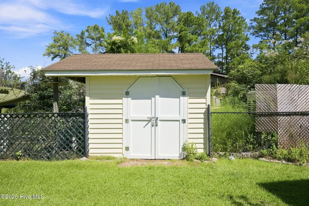 1115 Yardarm Drive Oriental, NC 28571