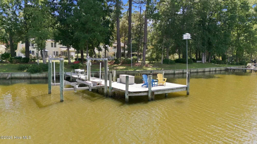 1115 Yardarm Drive Oriental, NC 28571