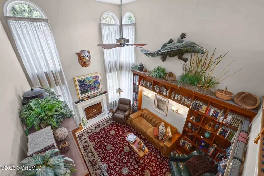 23 W Parsonage Way Manalapan, NJ 07726