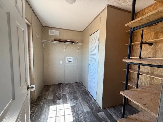 2251 Private Road 5112 Hawley, TX 79525