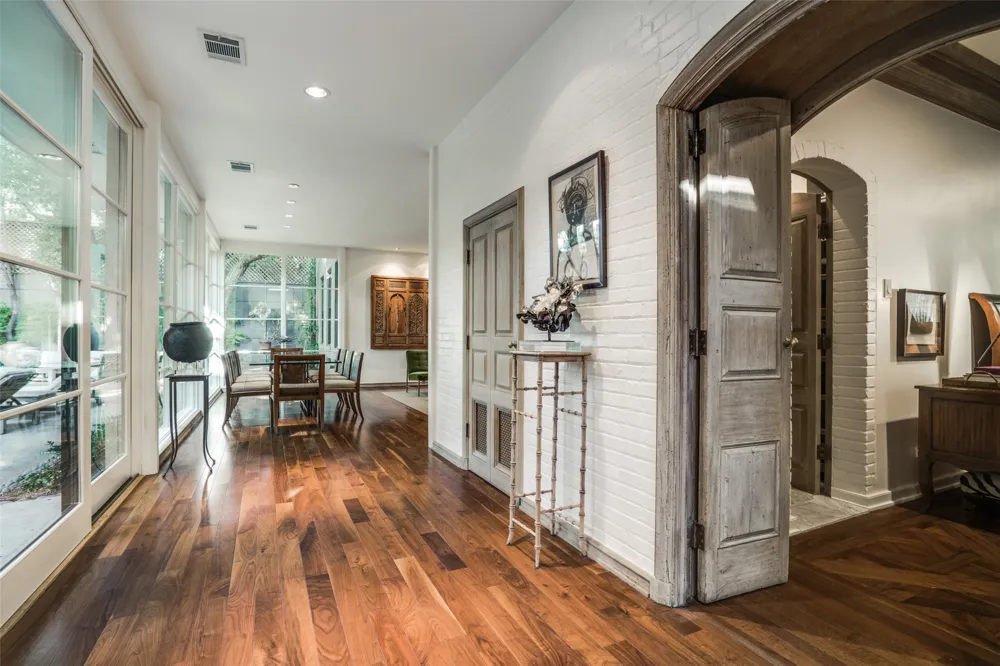 3610 Congress Avenue Dallas, TX 75219