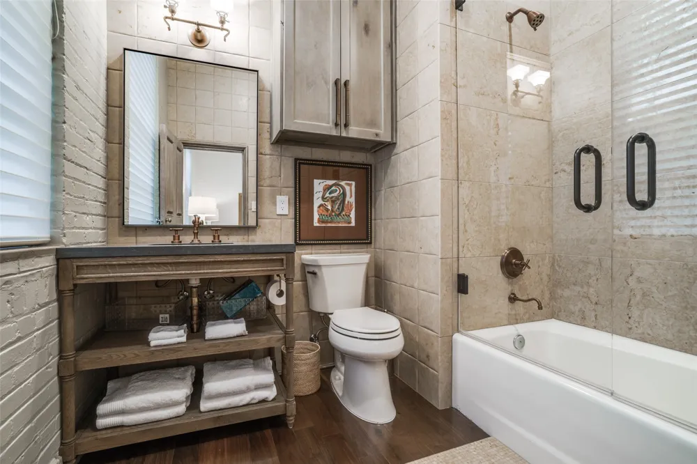 3610 Congress Avenue Dallas, TX 75219