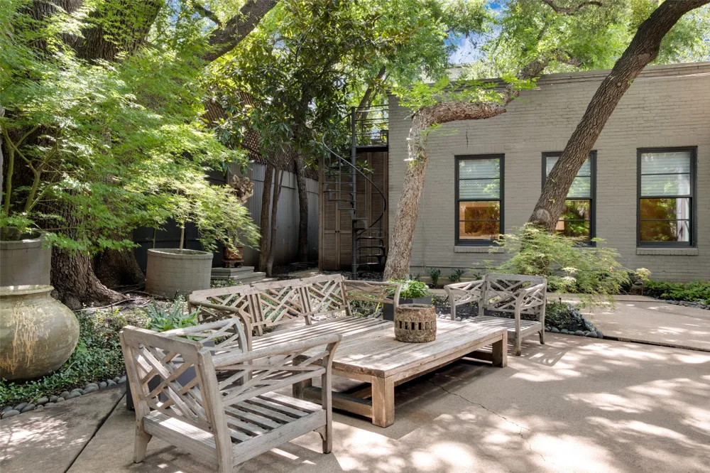 3610 Congress Avenue Dallas, TX 75219