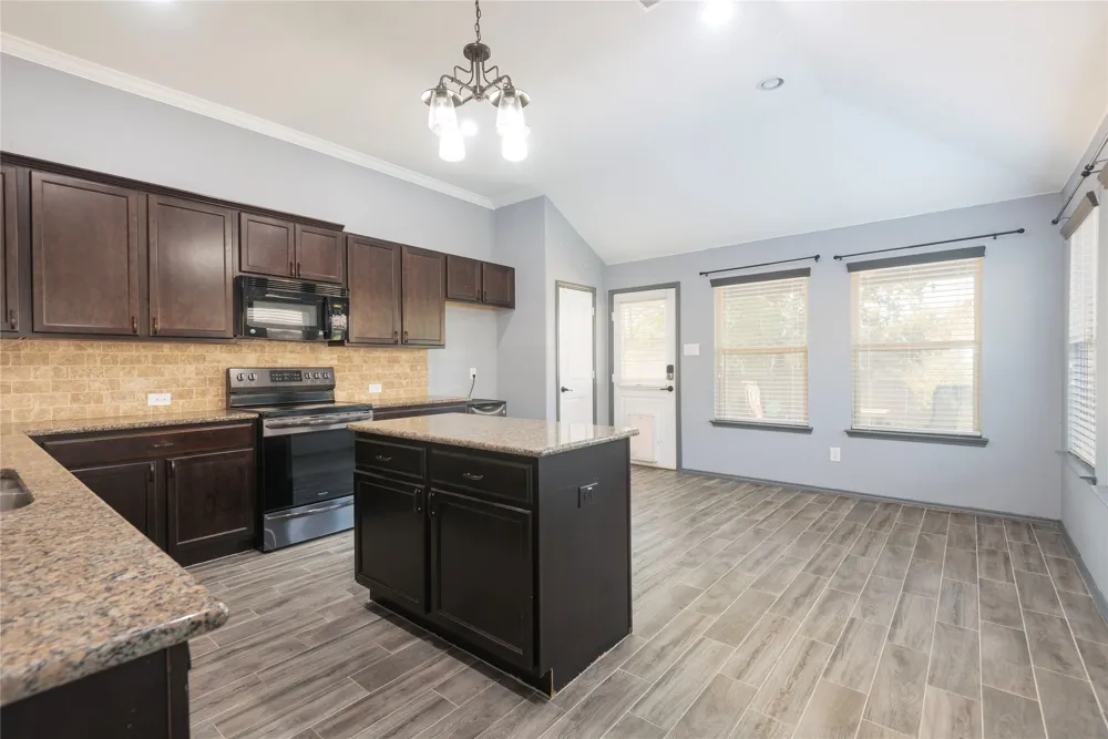 8309 Black Hills Trail Aubrey, TX 76227