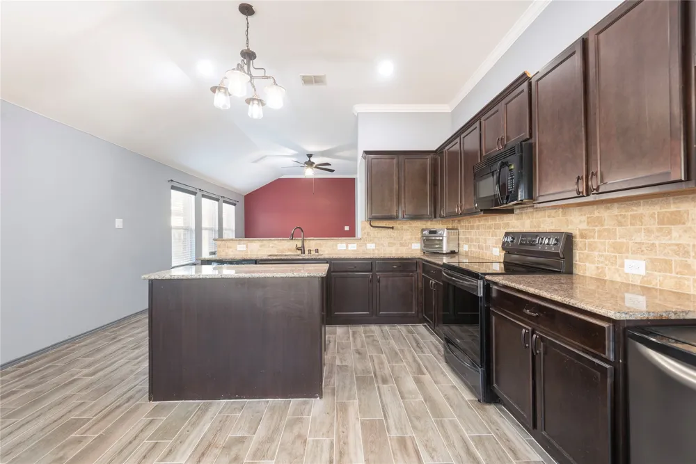 8309 Black Hills Trail Aubrey, TX 76227