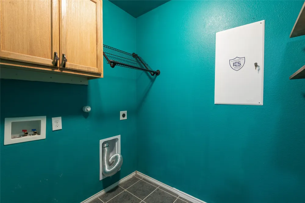 8309 Black Hills Trail Aubrey, TX 76227