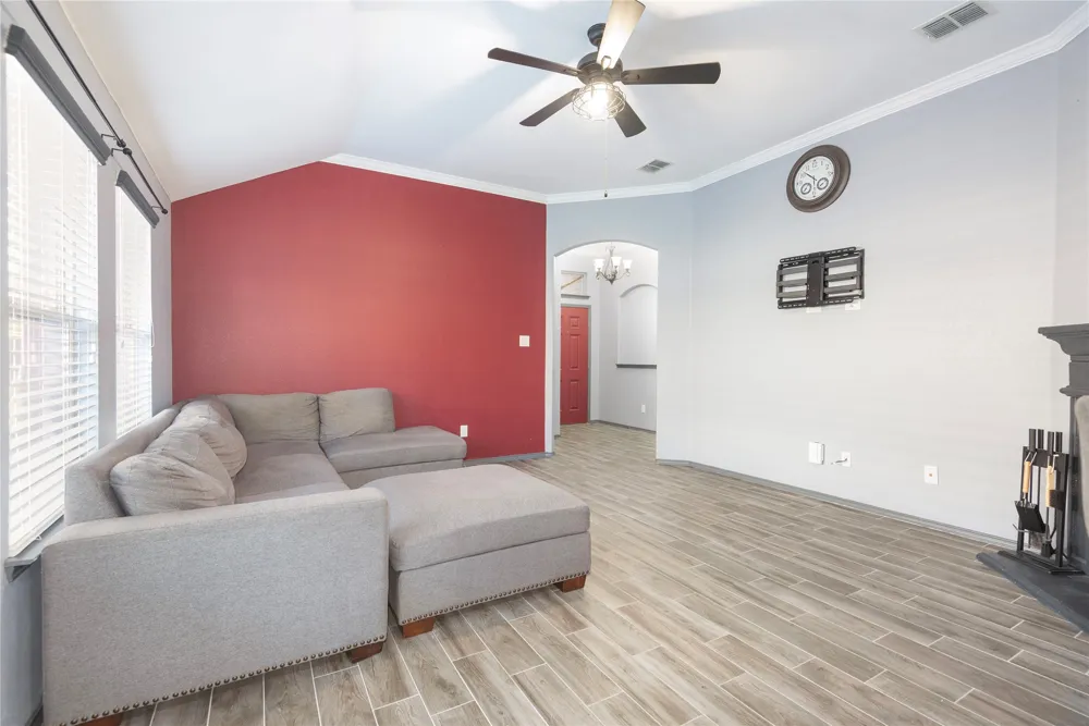 8309 Black Hills Trail Aubrey, TX 76227