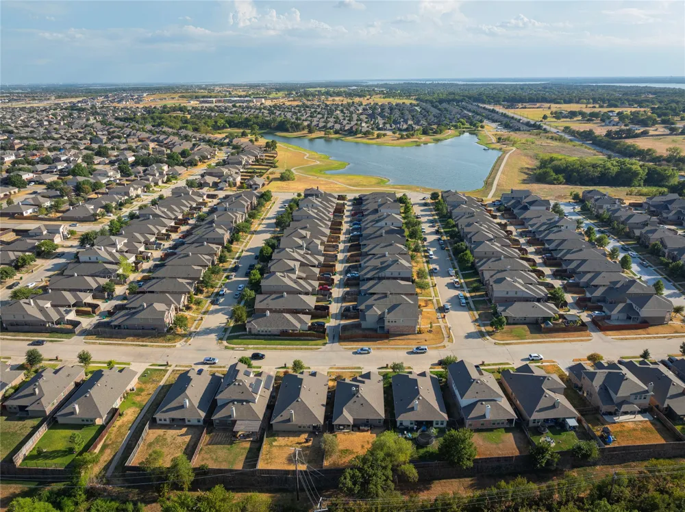 8309 Black Hills Trail Aubrey, TX 76227