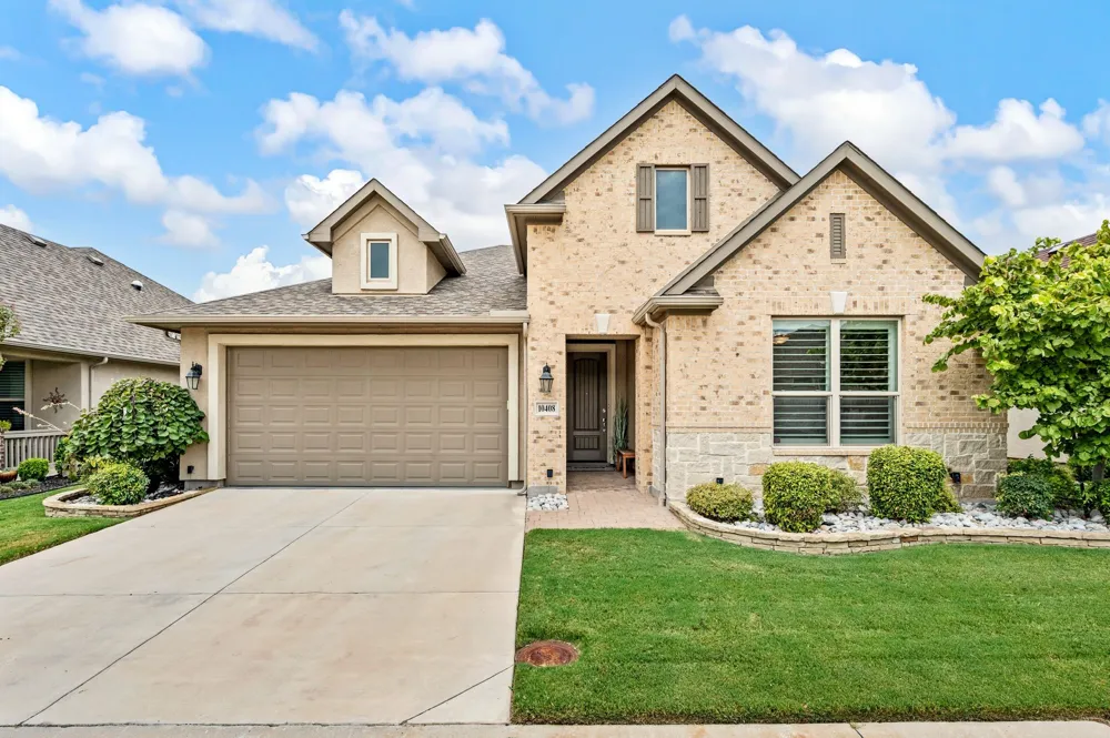 10408 Claystone Drive Denton, TX 76207