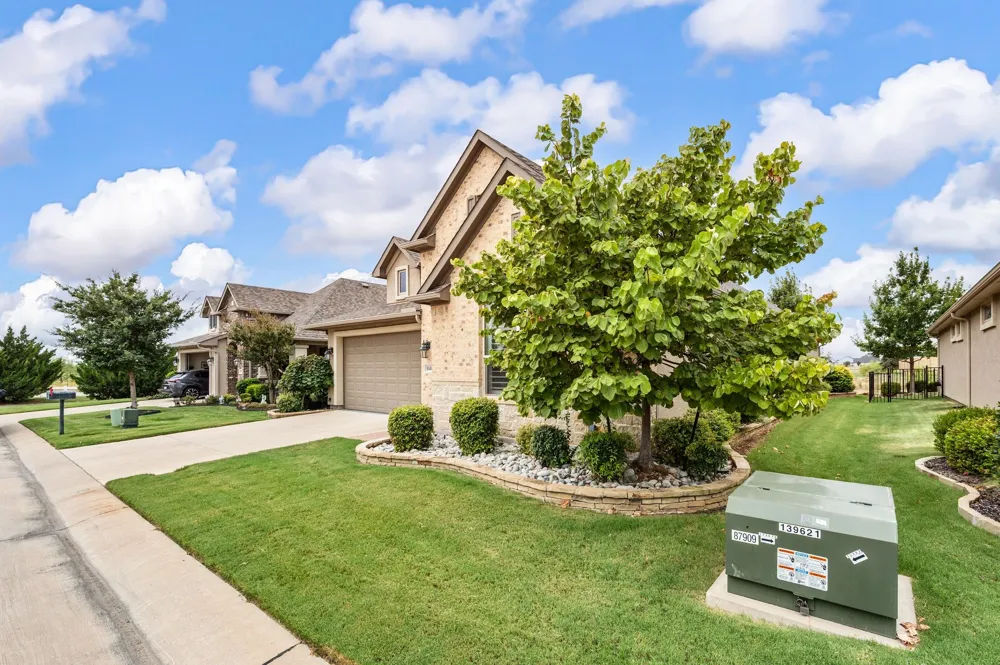10408 Claystone Drive Denton, TX 76207