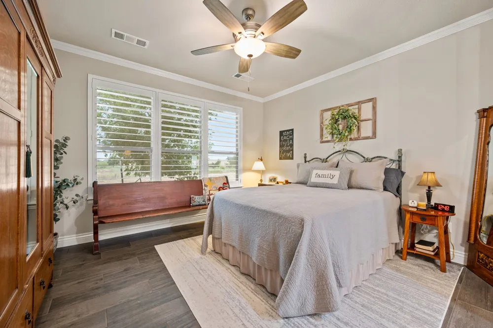 10408 Claystone Drive Denton, TX 76207