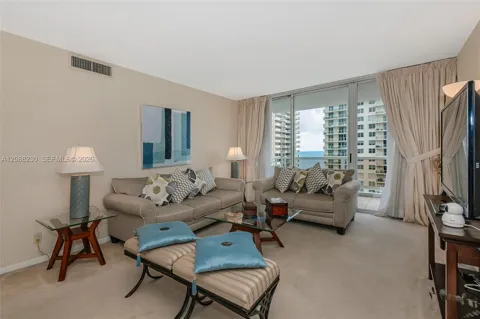 5700 Collins Ave #12D